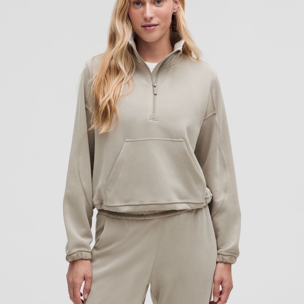 Lululemon Softstreme half zip